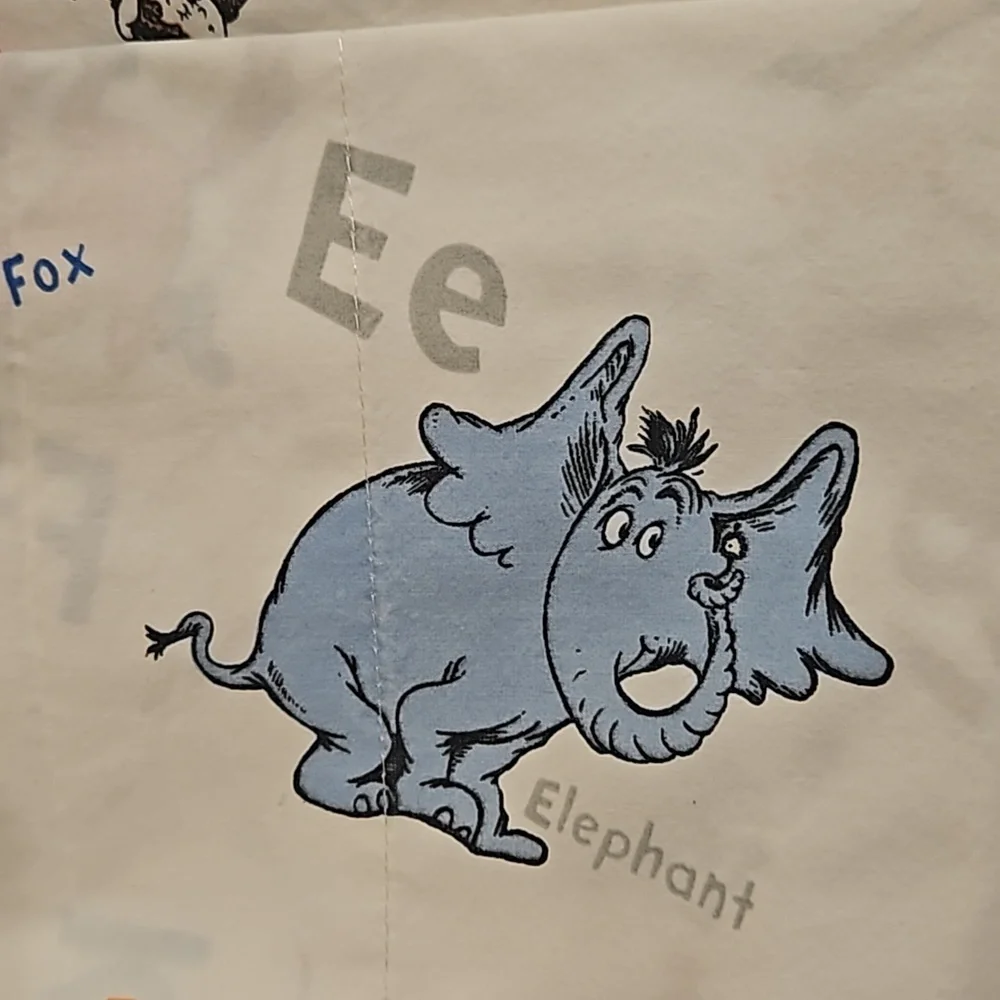 Pottery Barn Kids Dr. Seuss Vintage 2012 Standard Organic Cotton Pillowcase Set